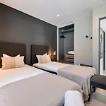 Vacation I Marbesa White Pearl, Two Private Pools, 3min Walk To The Beach, Fastest Wifi, Built In 2024 Villa Marbella