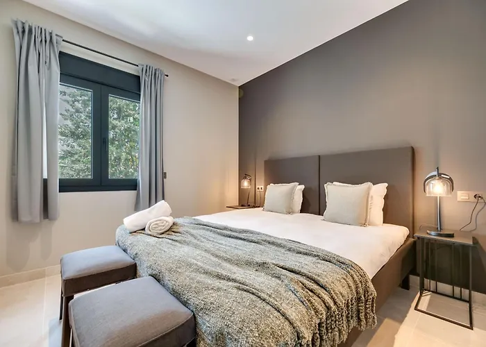 别墅 Vacation I Marbesa White Pearl, Two Private Pools, 3min Walk To The Beach, Fastest Wifi, Built In 2024 *
